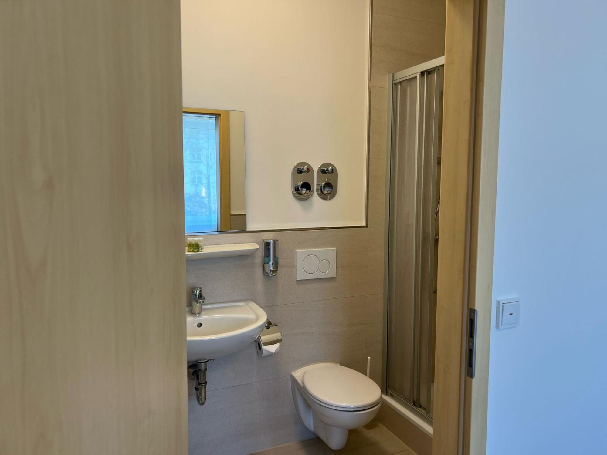 Avento Hotel Hannover Langenhagen  Екстериор снимка
